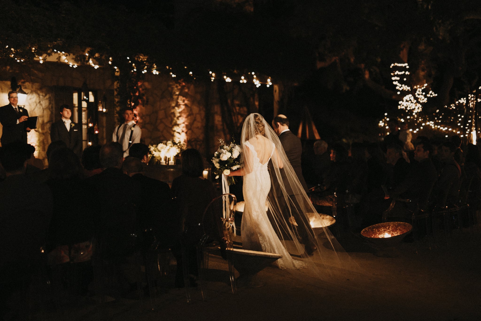 outdoor-candlelight-wedding-ceremony