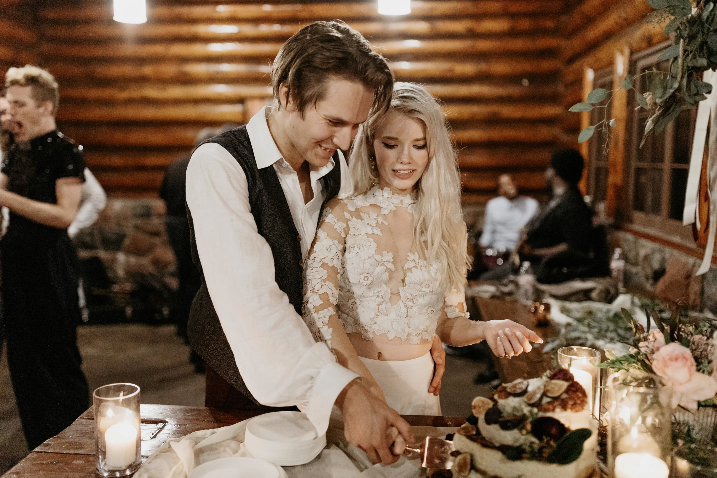 93-Gooseberry-Falls-Wedding-Camping-MN.jpg