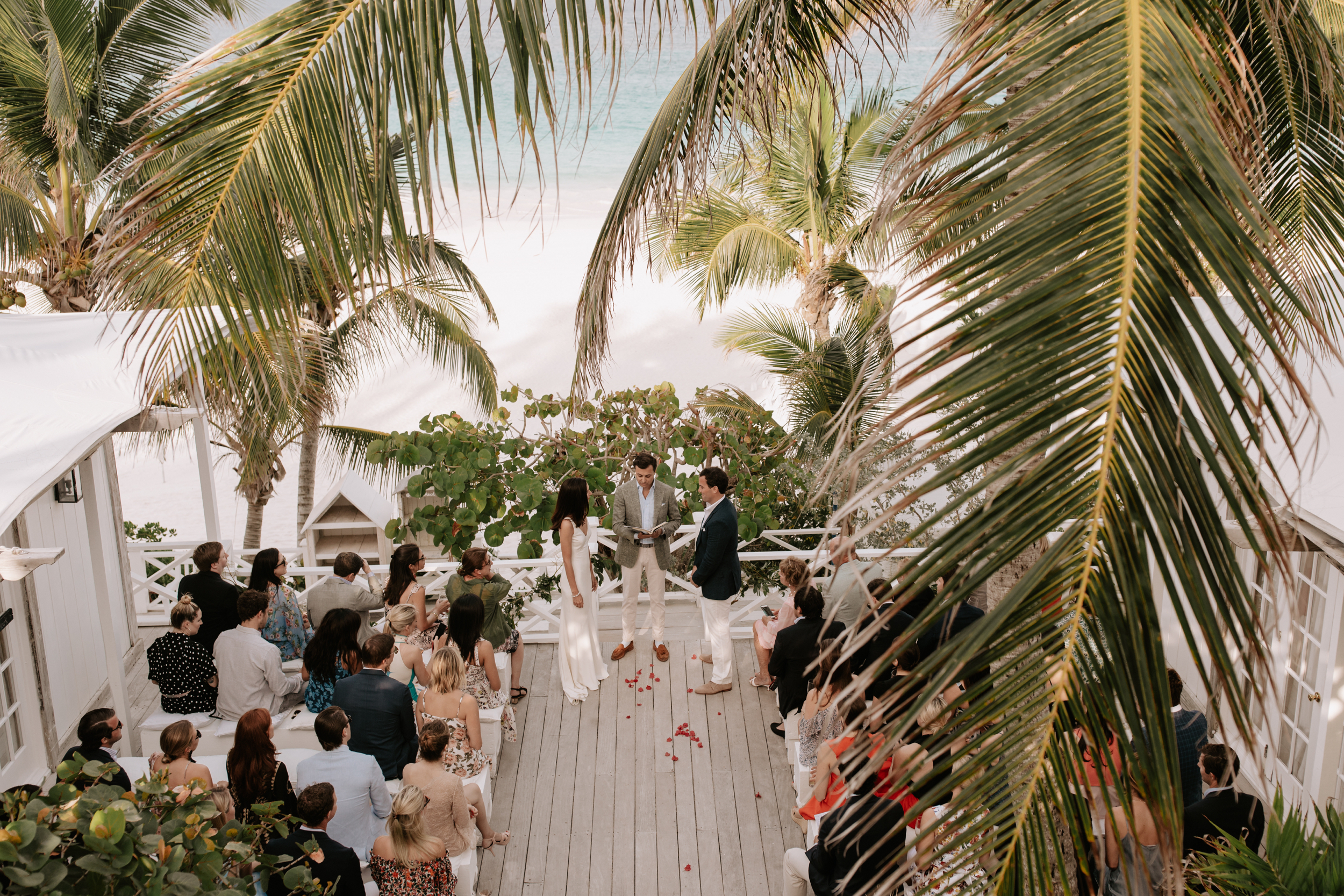 Harbour-Island-Ocean-View-Club-Wedding-Photographer_52.jpg