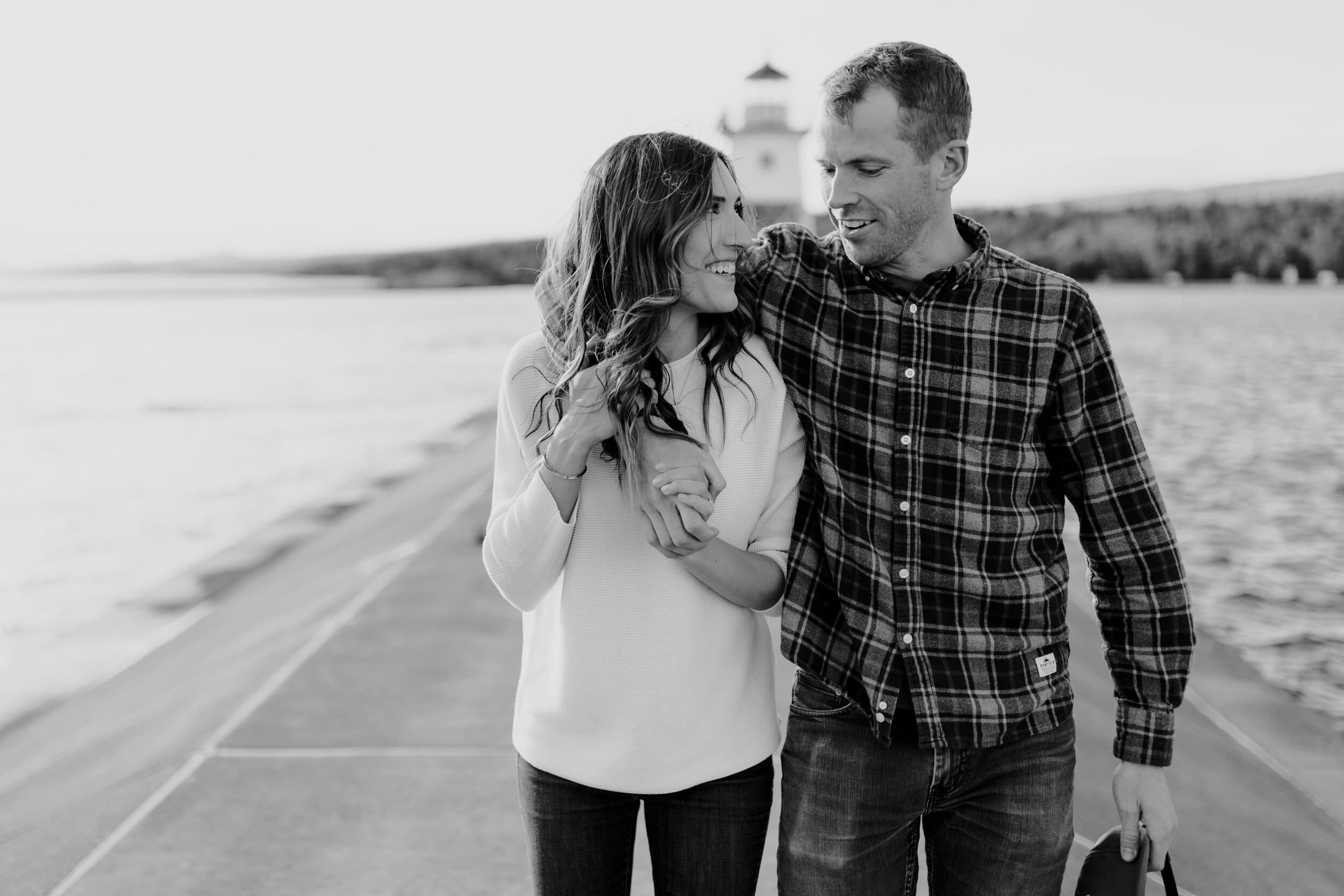 J_Olson_Weddings_06_Marais_Photographer_Wedding_Photography_Grand_Engagement.jpg