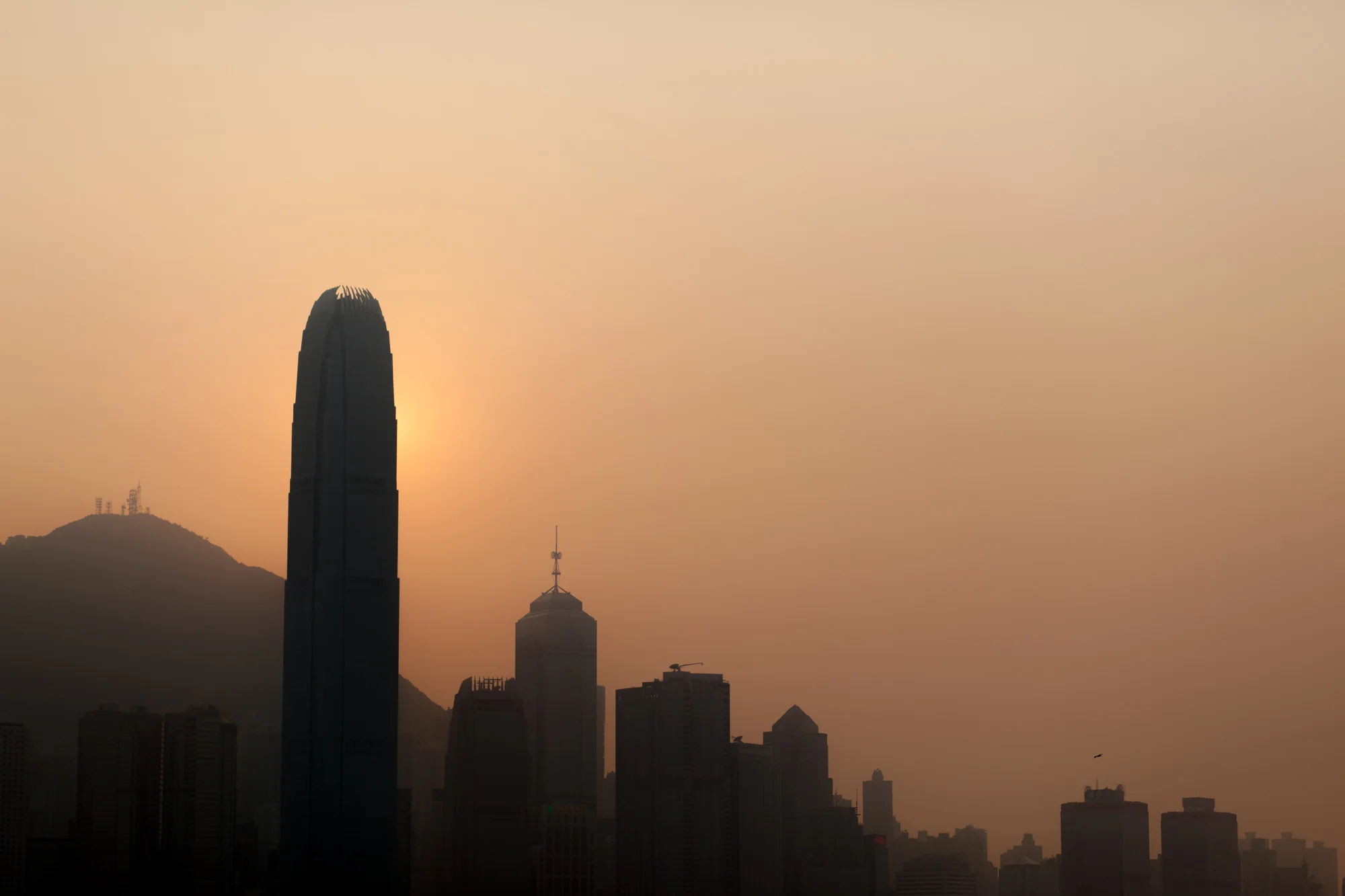 As the sun set, it aligned perfectly behind 2IFC.