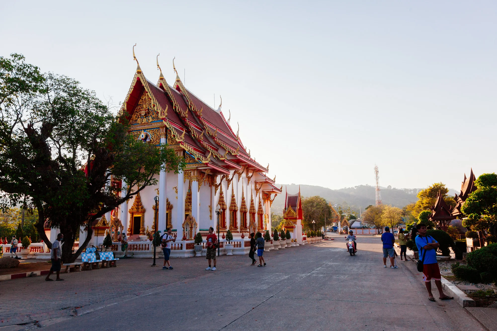 THAIPART2001.jpg