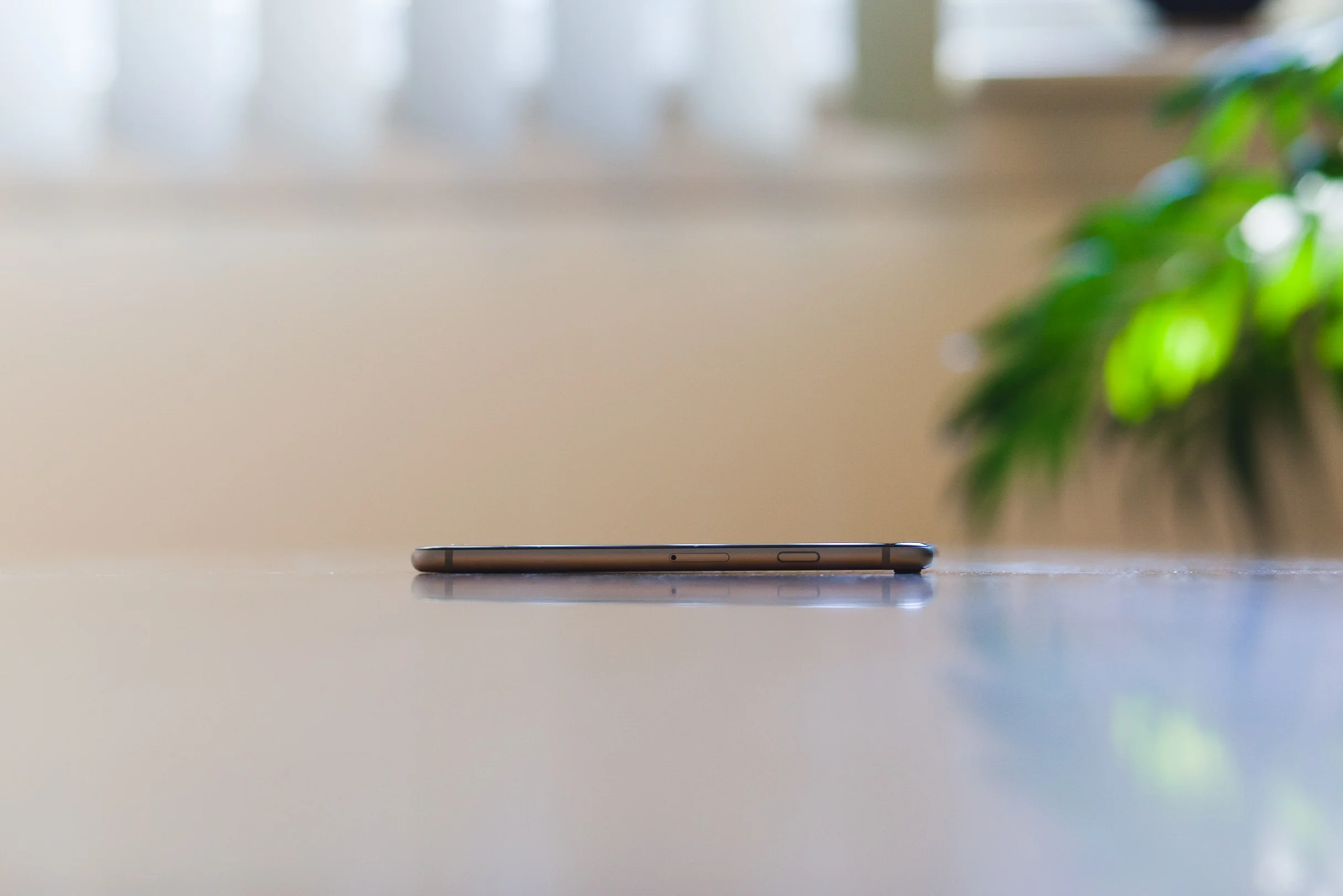 iPhone_16.jpg