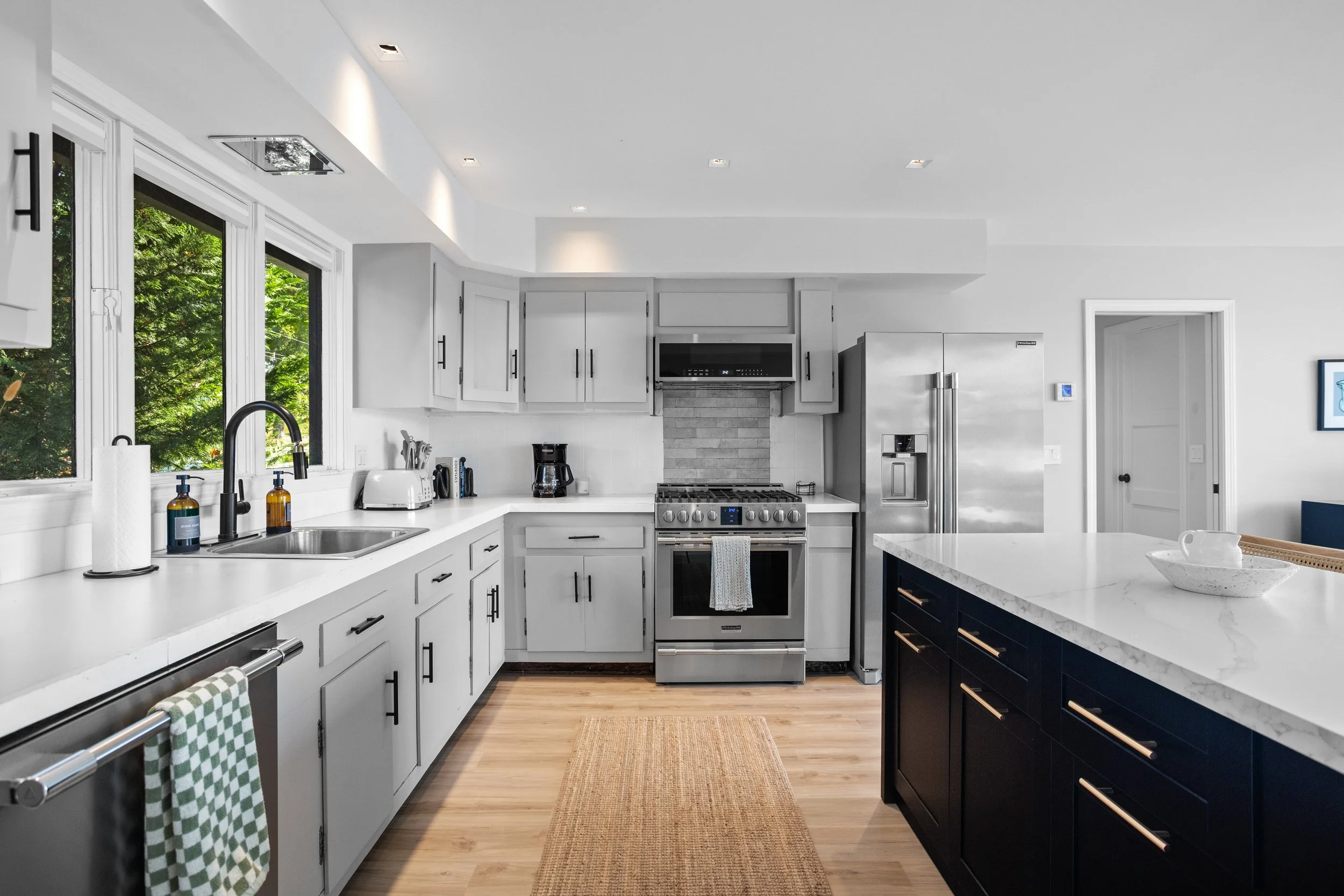 25 Waterside Drive - 34.jpg