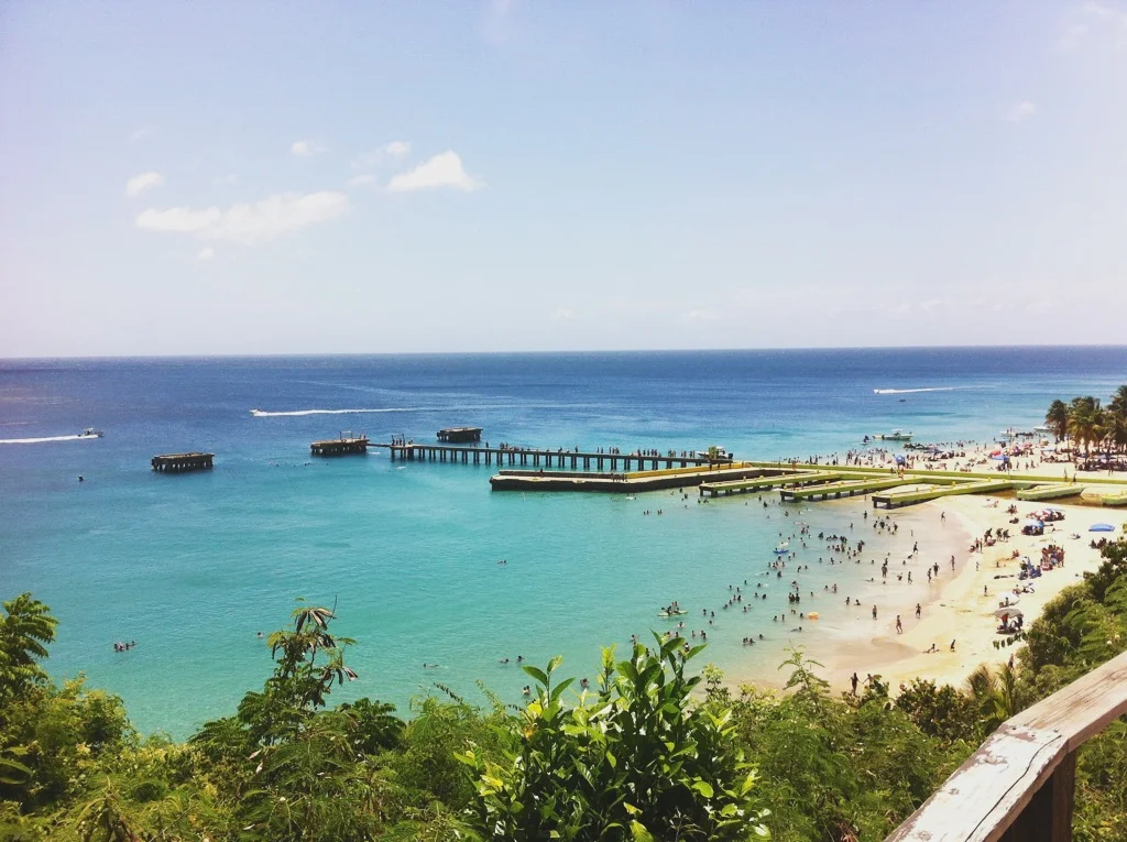 Stephen and I just came back from Puerto Rico, well we've been back for a couple weeks but it feels like it went by so fast! And actually it did. We were only there for something like 3 1/2 days. We hit some bad weather while flying in and so the ra…