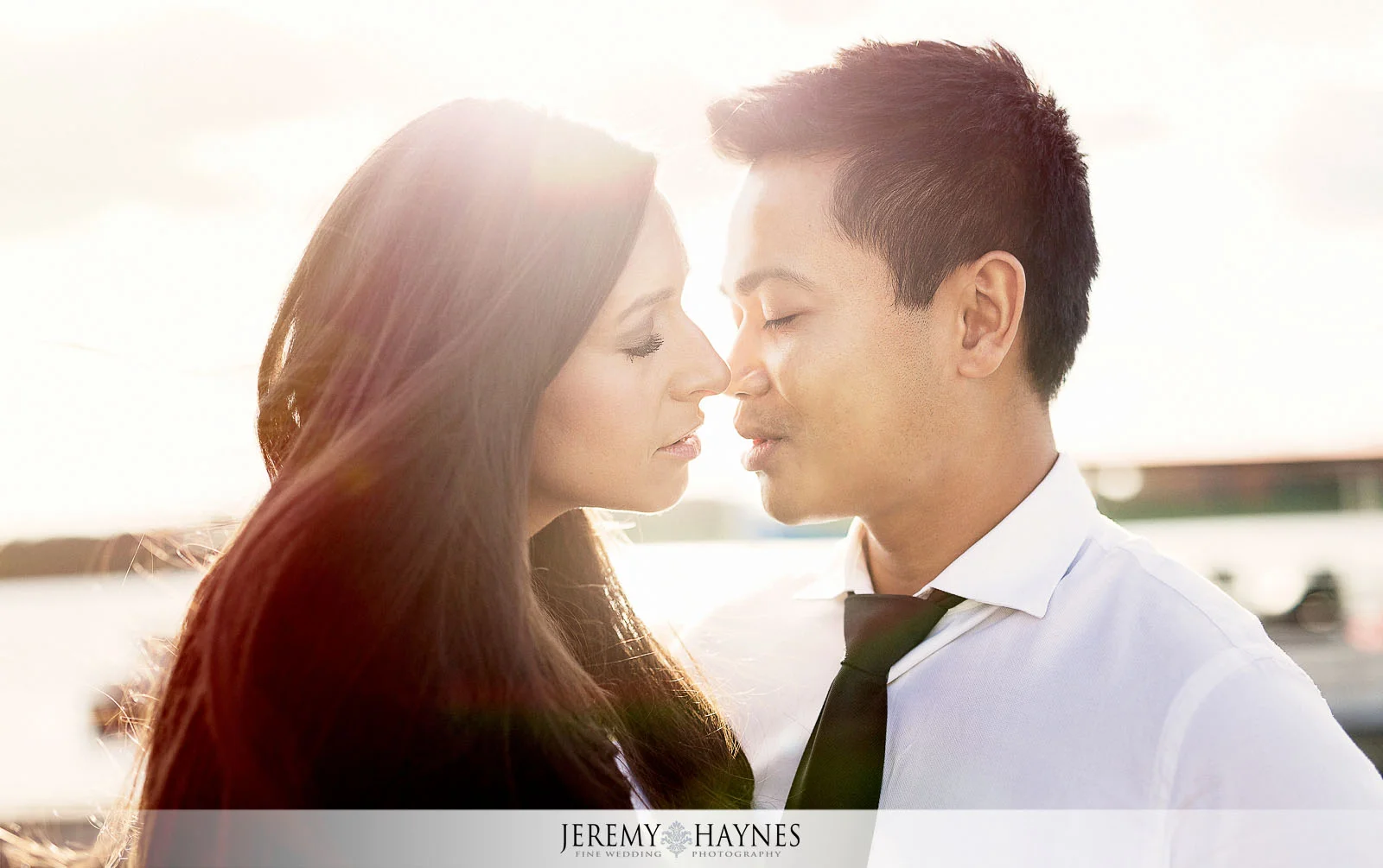 03-rick's-cafe-boatyard-indianapolis-engagement-photography.jpg