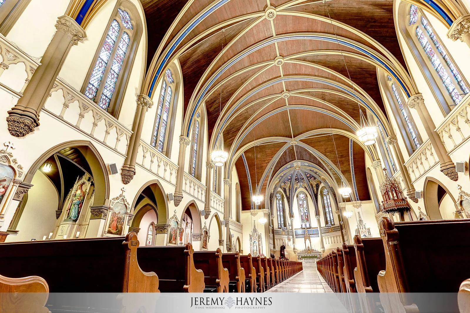 03-st-john-the-evangelist-catholic-church-indy-indianapolis-wedding-photographer.jpg