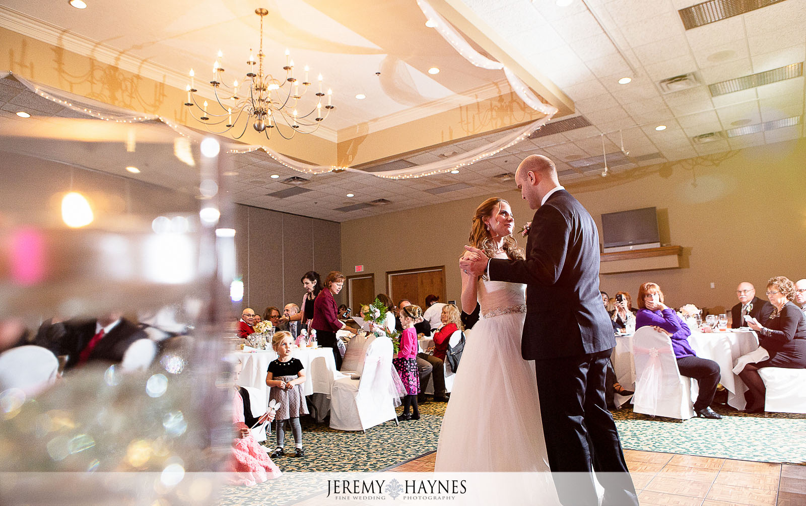 The Landmark Conference And Reception Centre Fort Wayne Wedding