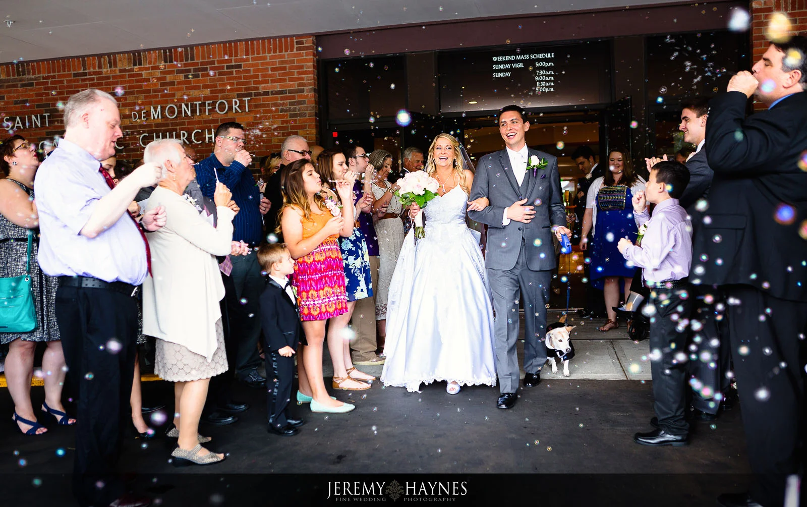 09-st.-louis-de-montfort-catholic-community-fishers-wedding-photographers.jpg