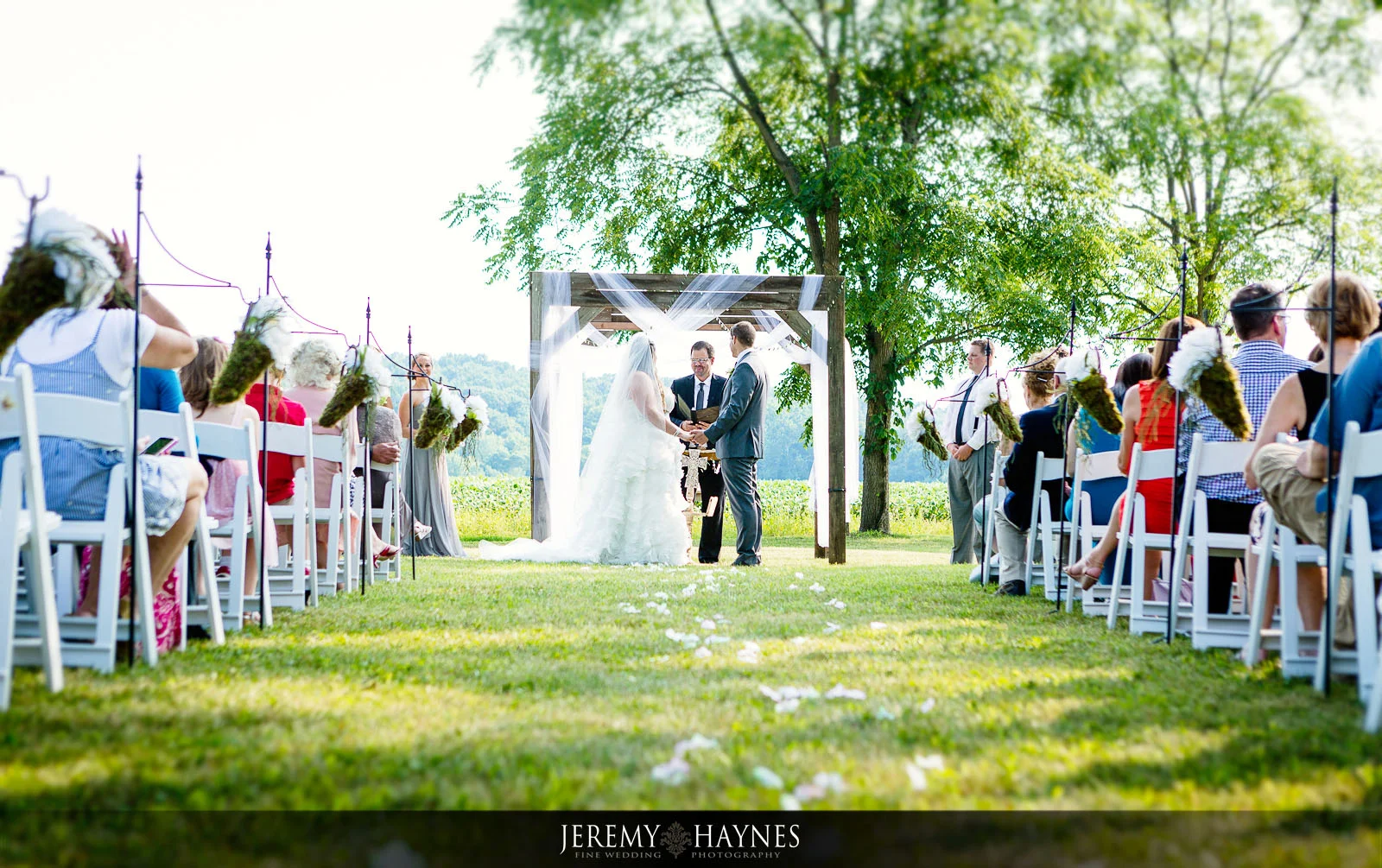 21-diamonds-and-dust-venue-logansport-wedding-photography-ceremony-photos.jpg