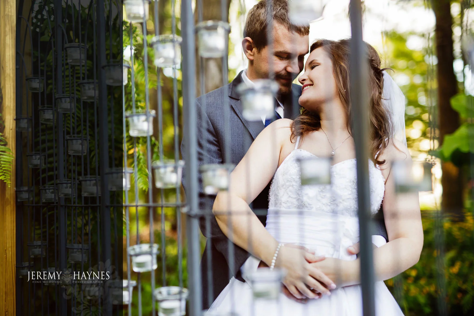 timeless-indianapolis-wedding-photography-avon-gardens-wedding-jeremy-haynes-photography.jpg