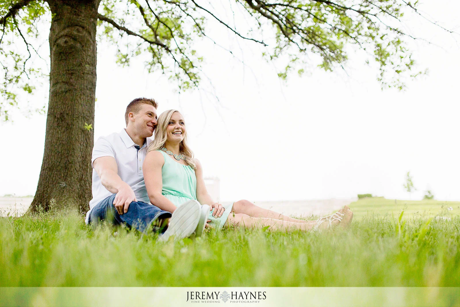 fun-engagement-photo-session-carmel-coxhall-gardens