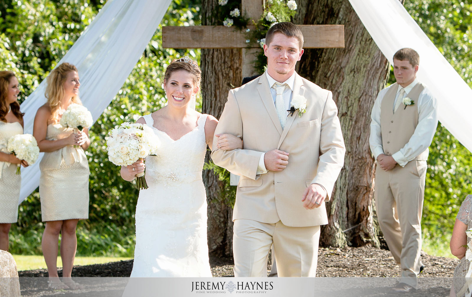 bride-groom-noblesville-wedding
