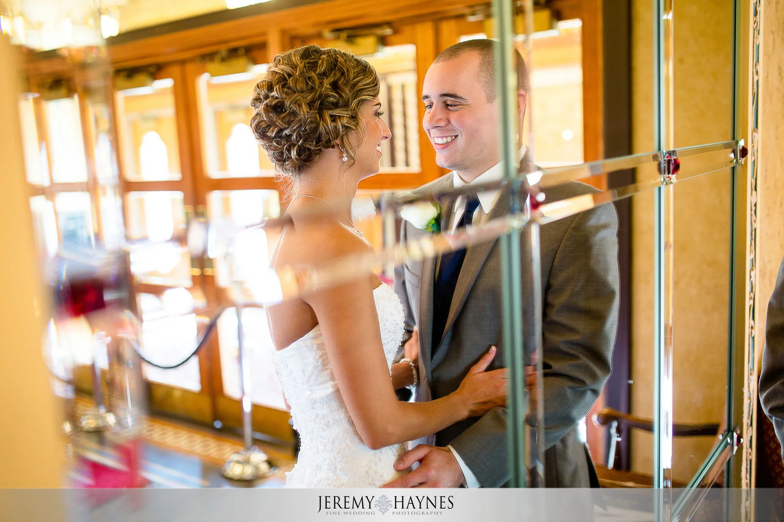 paramount-theatre-center-wedding-couple