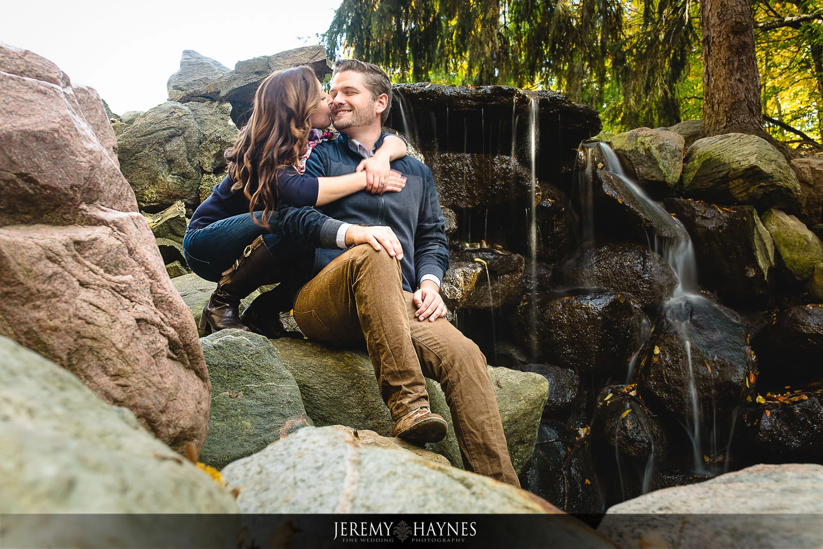 best-indianapolis-engagement-pictures