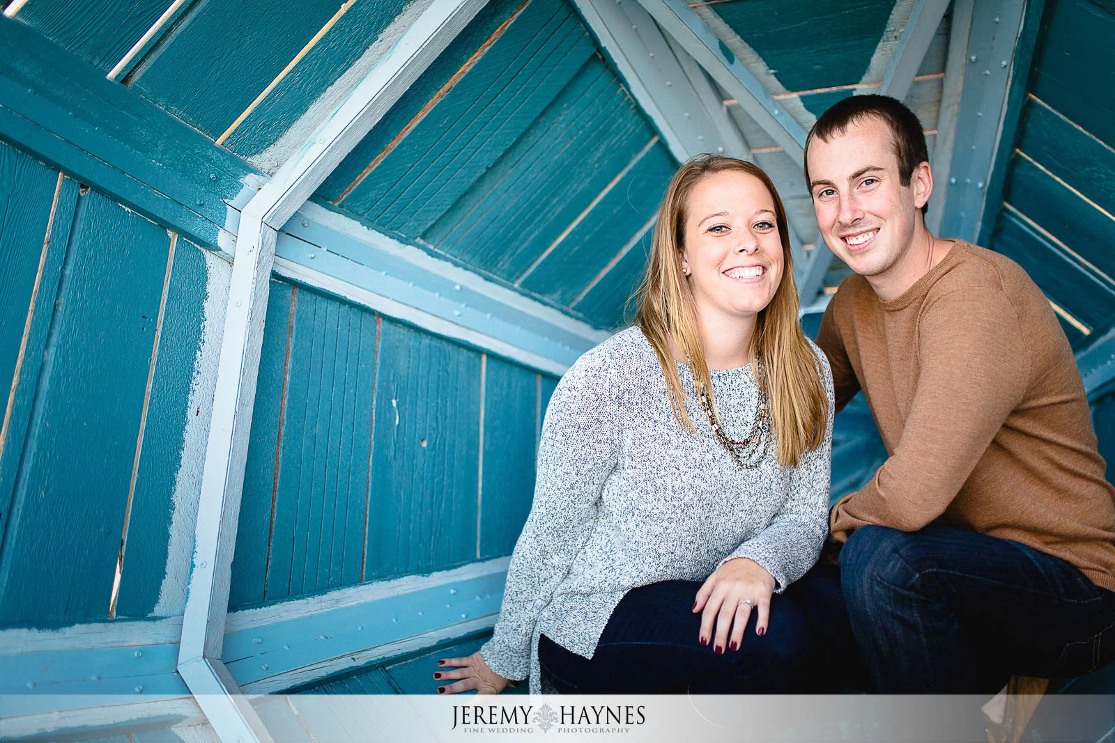 beautiful-canal-photos-engagement