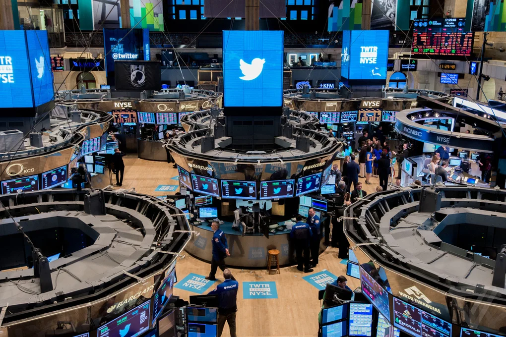 twtr-nyse-27_2040_verge_super_wide.jpg