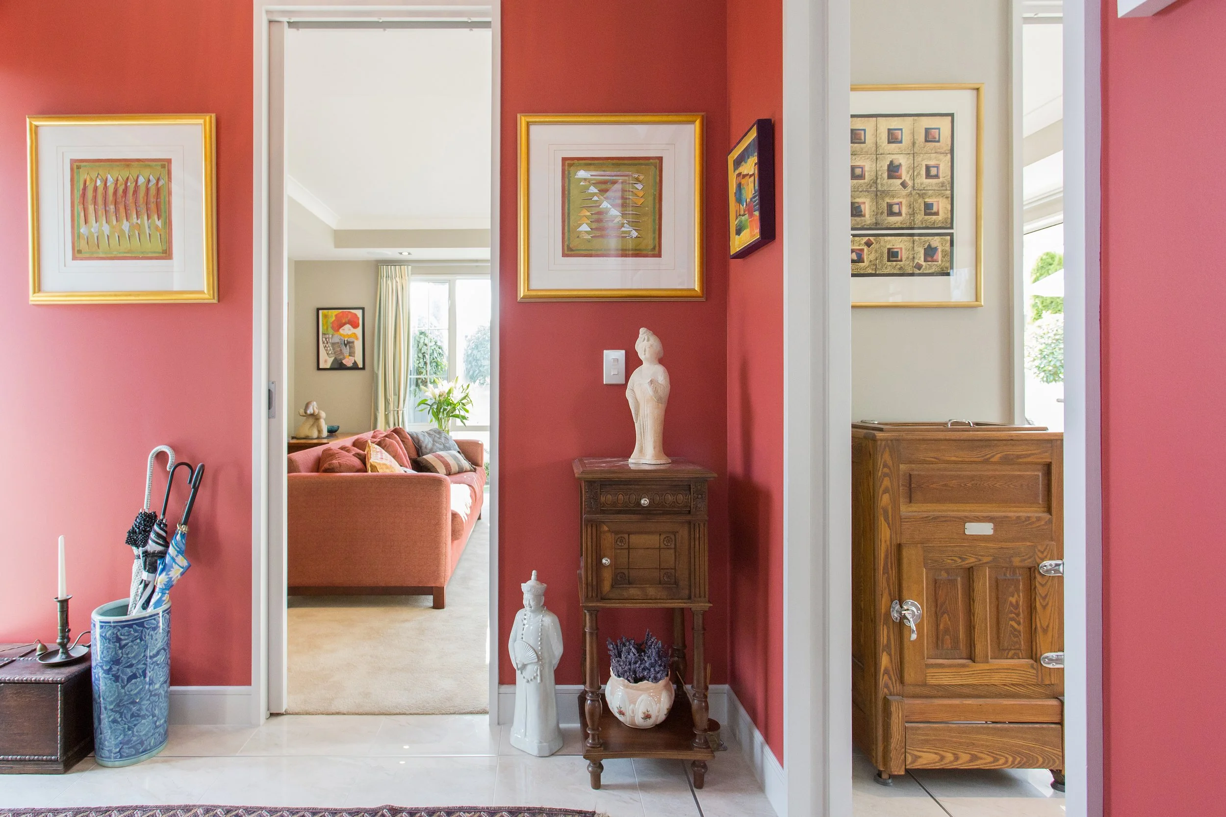 Entrance space to other rooms.