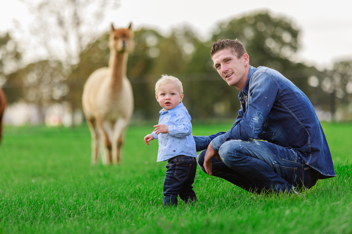 © Dirk Vertommen - 500866 Jurgen Van den Broeck met zoon vince en vrouw