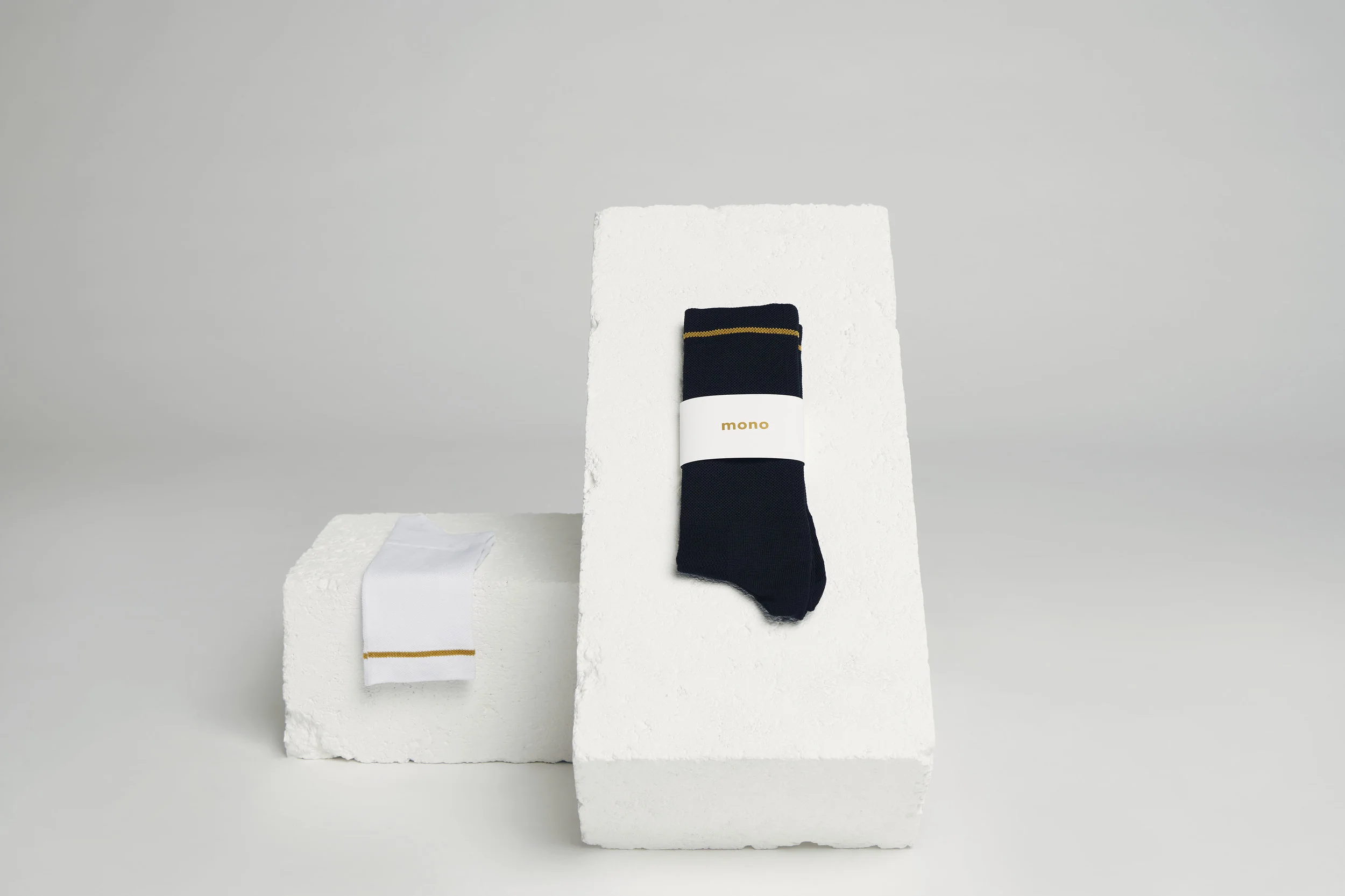 MBS_mono_STUDIO_566.jpg