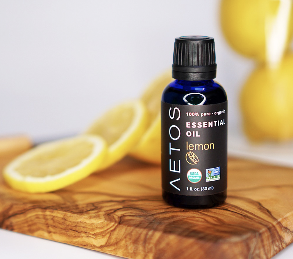 Aetos_Web_Lemon_a.png