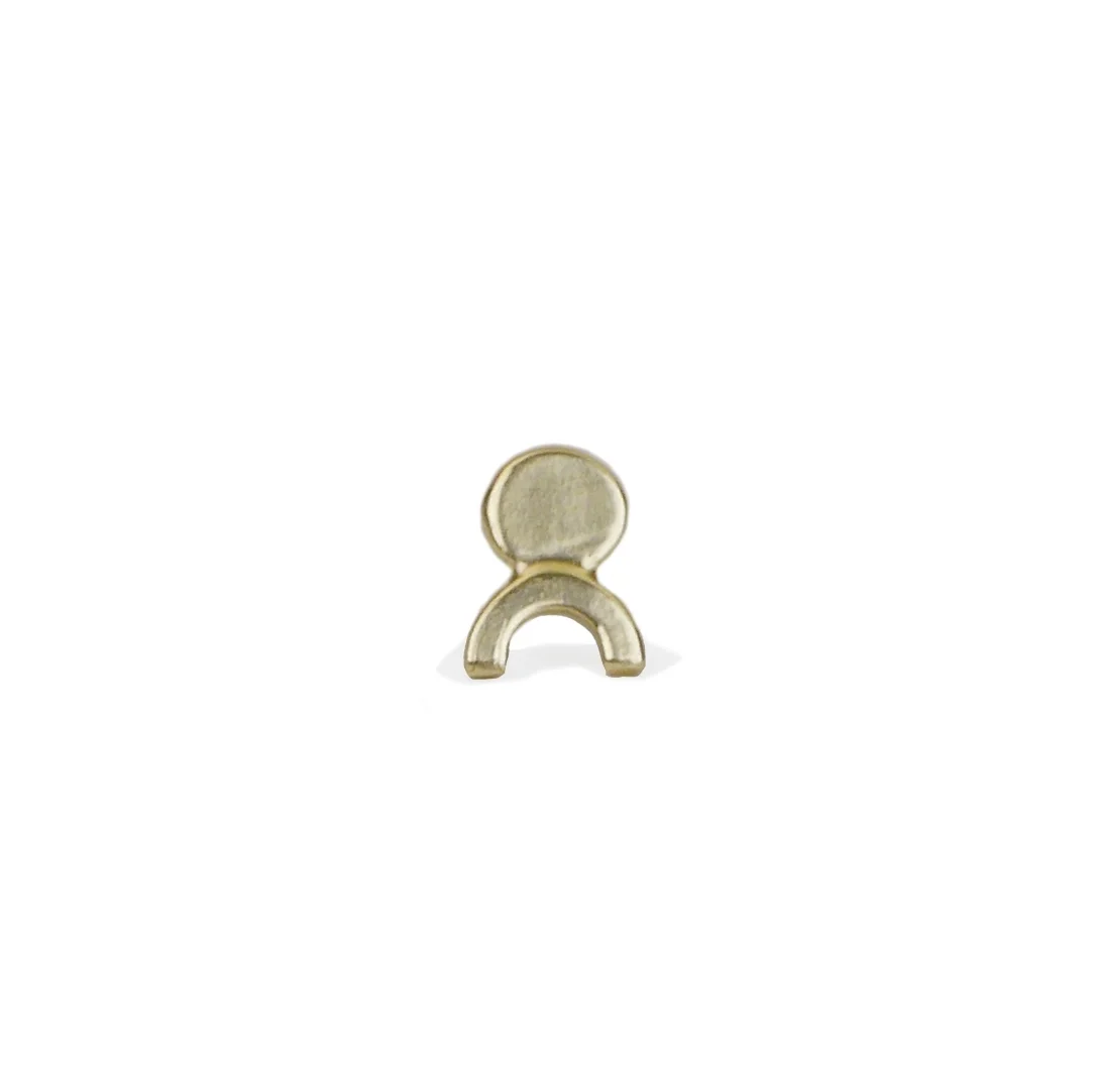 circle half circle stud.jpg