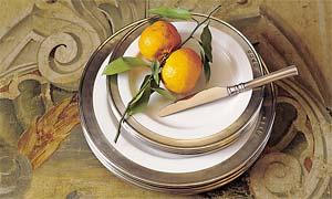 match-pewter-convivio-dinnerware