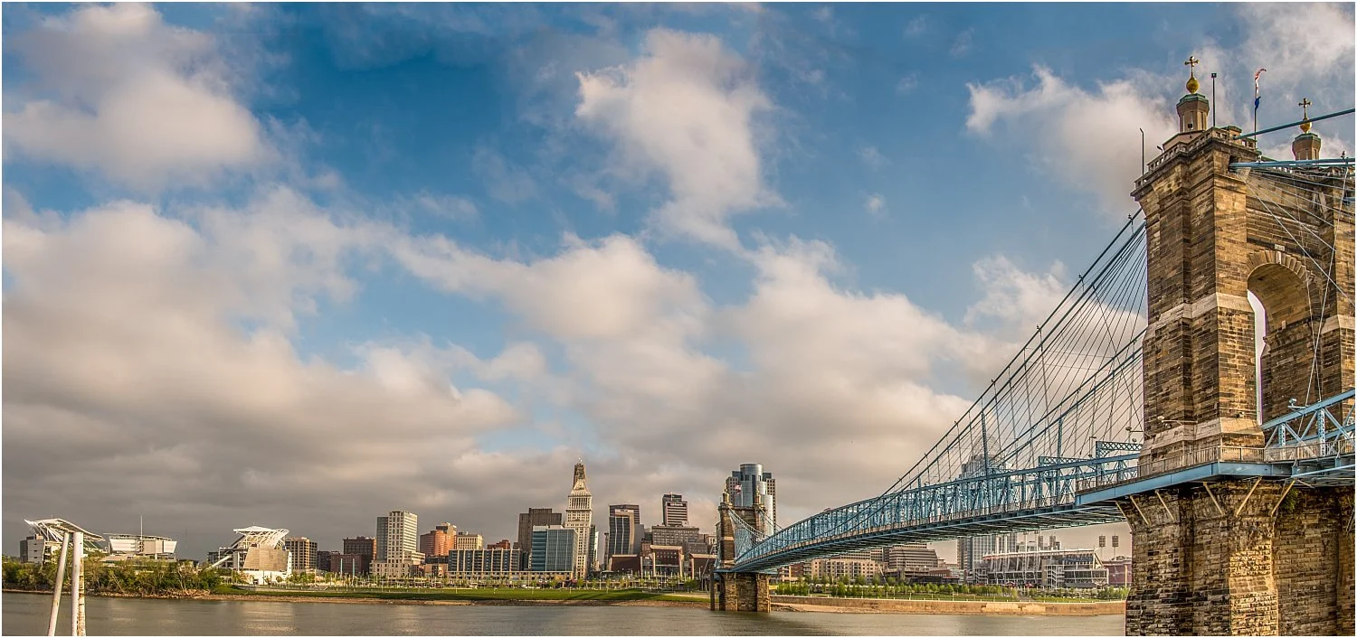 Cincinnati Roebling Bridge Engagement | Amber & Nathan | Wedding Photographer