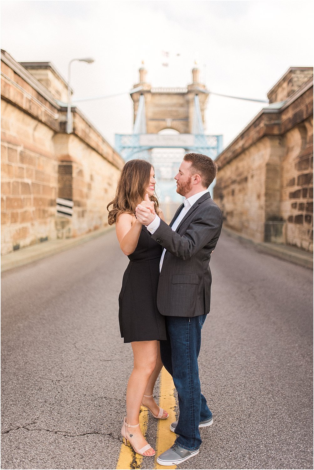 Cincinnati Roebling Bridge Engagement | Amber & Nathan | Wedding Photographer