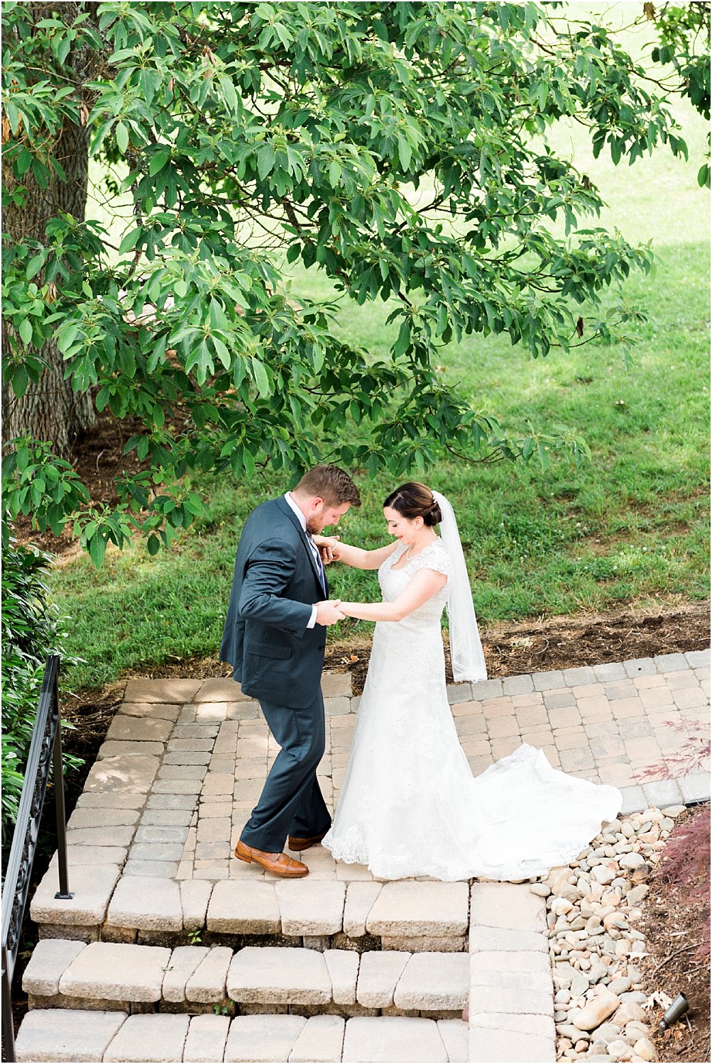 outdoor-vineyard-wedding-tennessee-Spout Spring Estates Vineyard | Tabitha + John