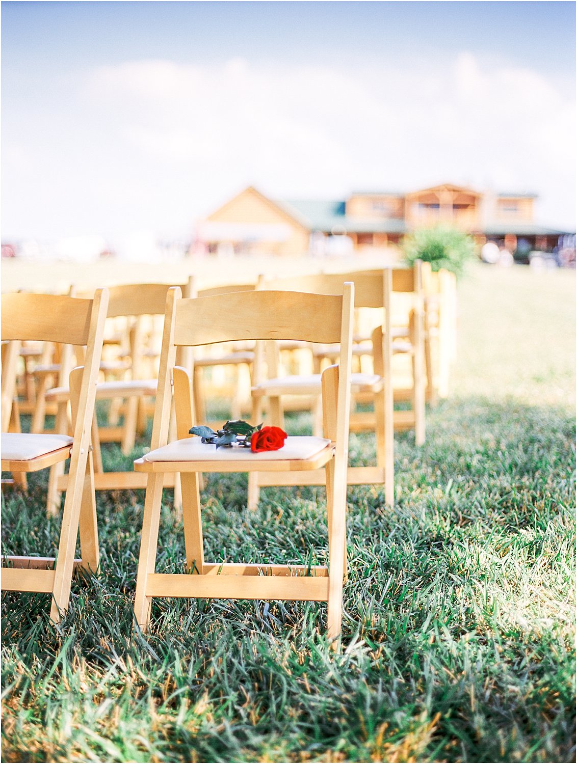 outdoor-vineyard-wedding-tennessee-Spout Spring Estates Vineyard | Tabitha + John