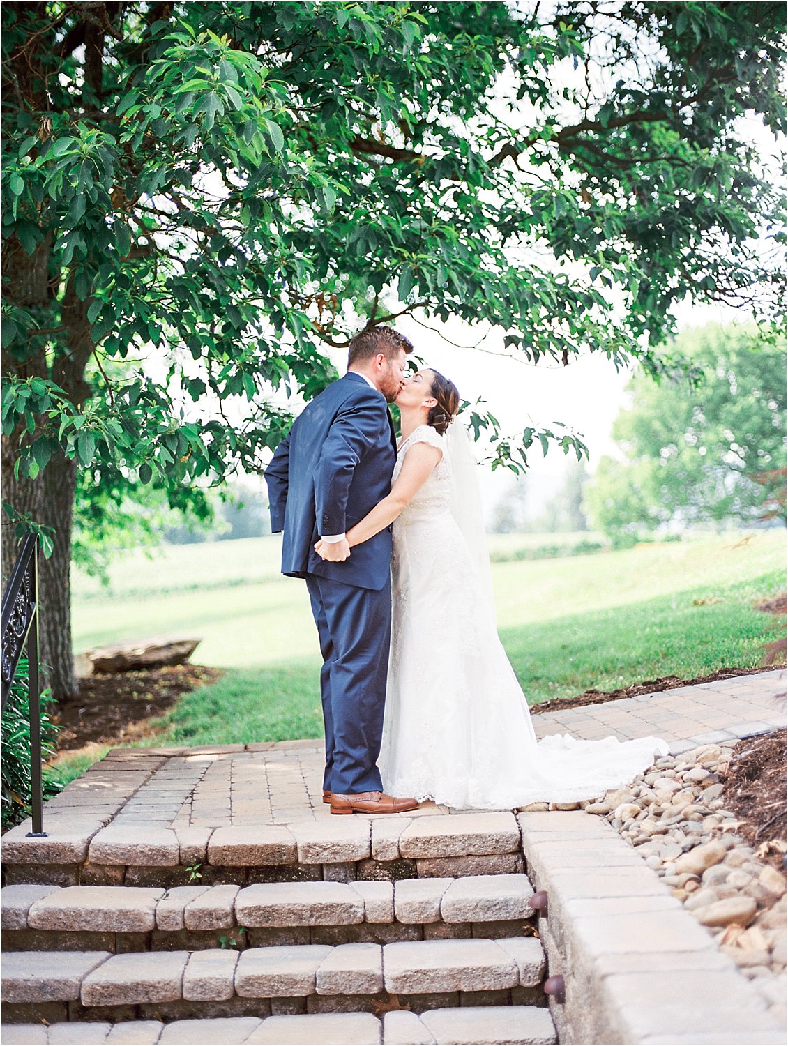 outdoor-vineyard-wedding-tennessee-Spout Spring Estates Vineyard | Tabitha + John