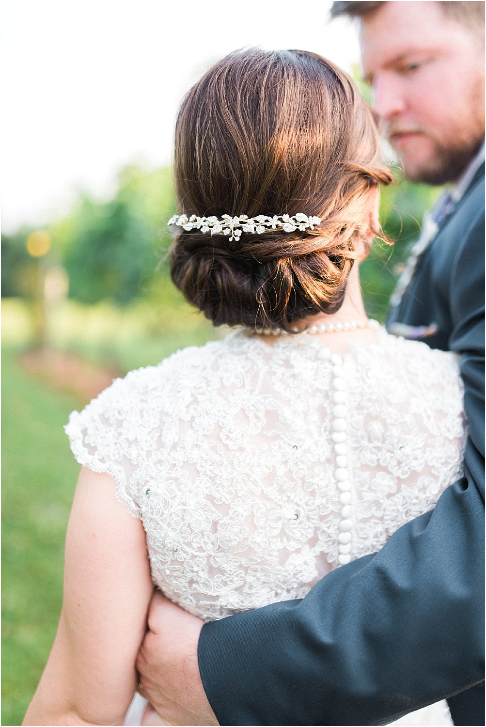 outdoor-vineyard-wedding-tennessee-Spout Spring Estates Vineyard | Tabitha + John