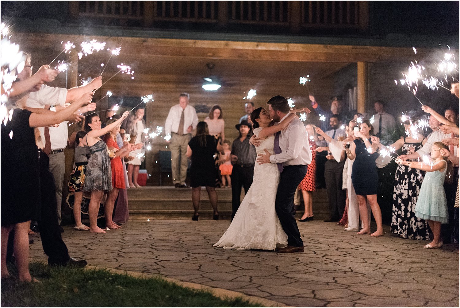outdoor-vineyard-wedding-tennessee-Spout Spring Estates Vineyard | Tabitha + John