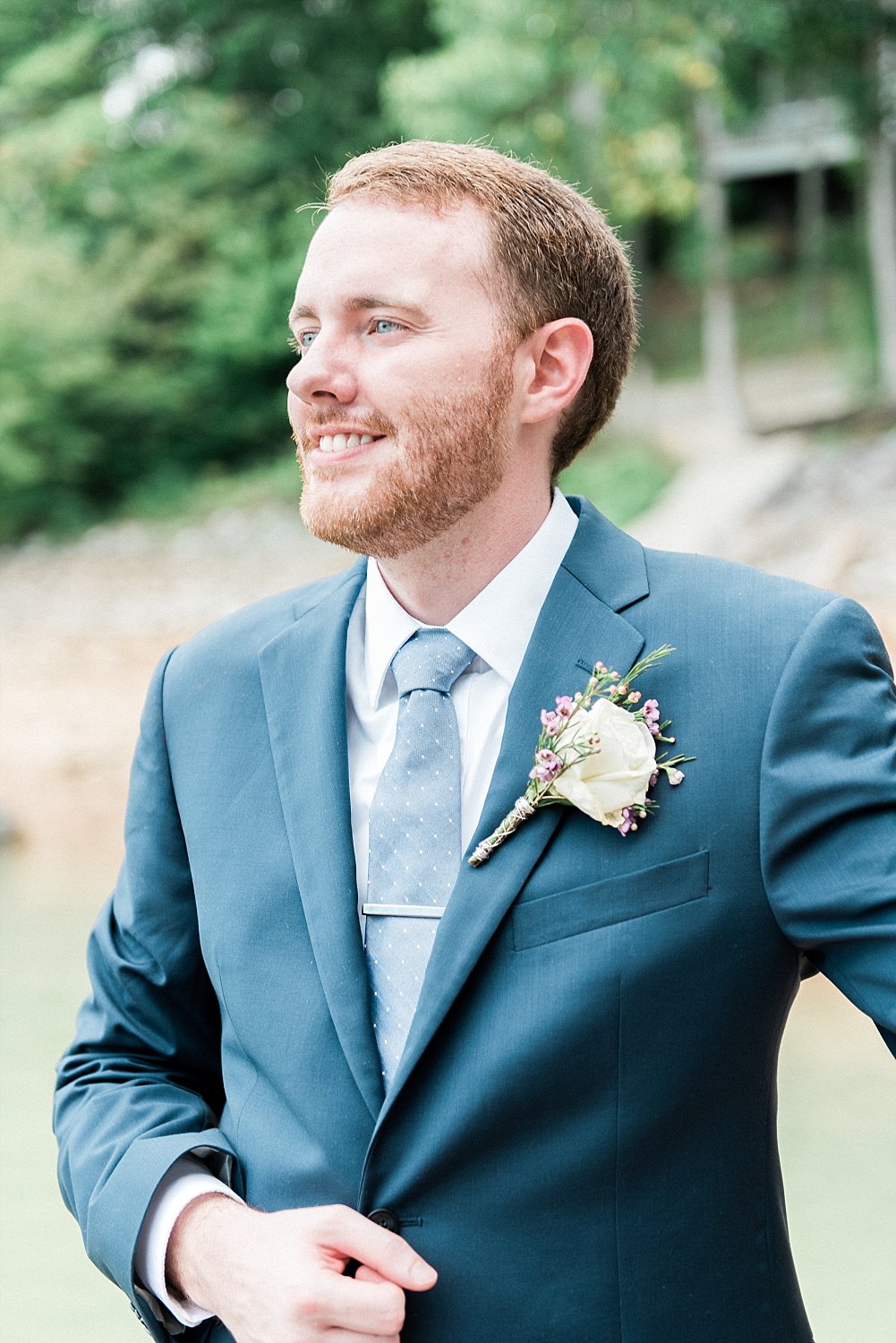 romantic-lakeside-wedding-Norris Lake Tennessee | Amber + Nathan - Knoxville Wedding Photographer