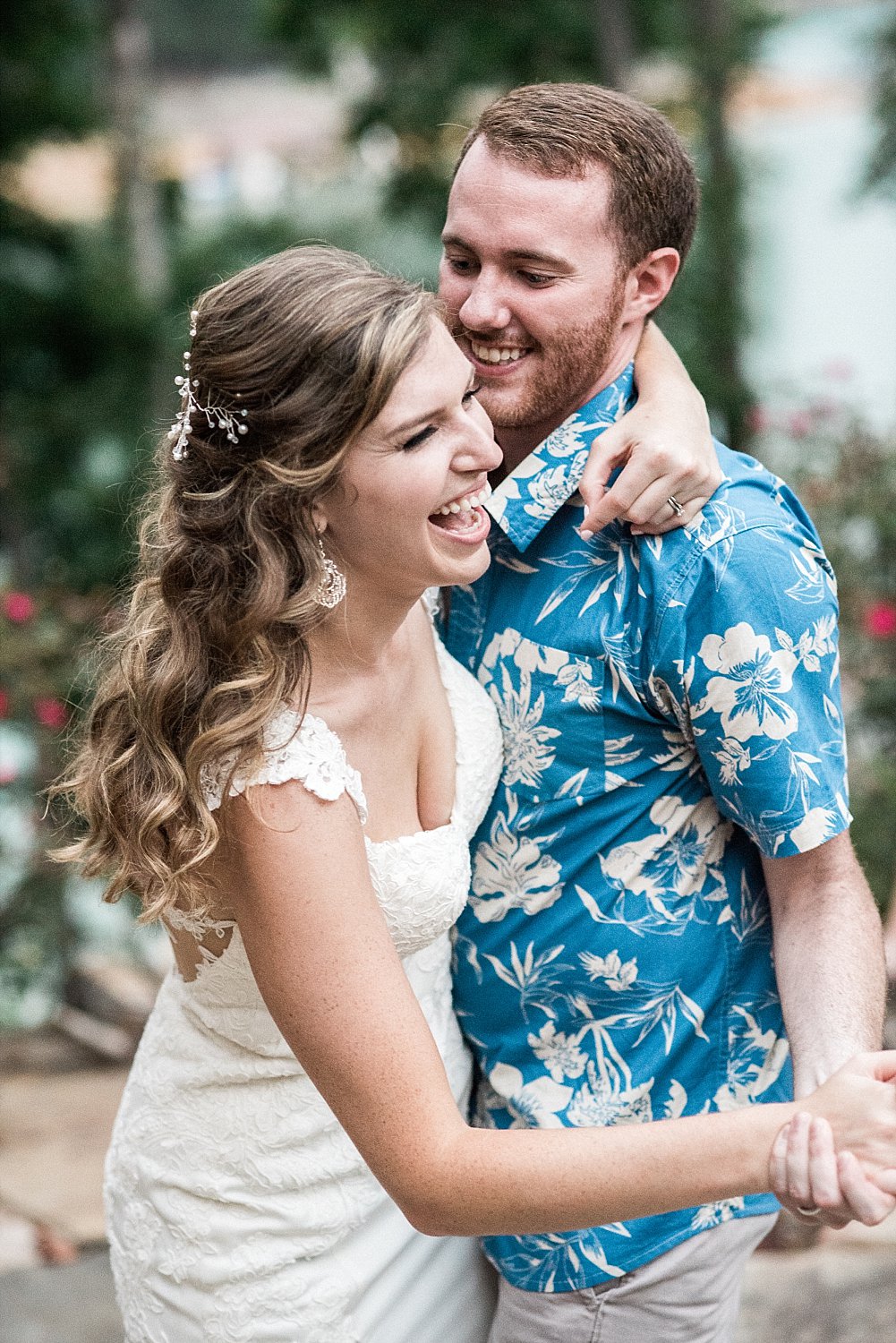 romantic-lakeside-wedding-Norris Lake Tennessee | Amber + Nathan - Knoxville Wedding Photographer