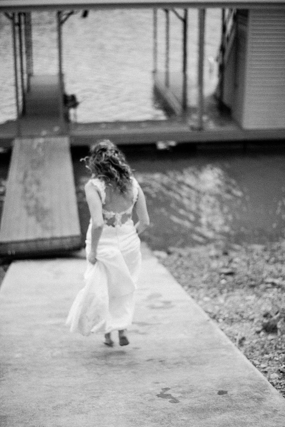 romantic-lakeside-wedding-Norris Lake Tennessee | Amber + Nathan - Knoxville Wedding Photographer