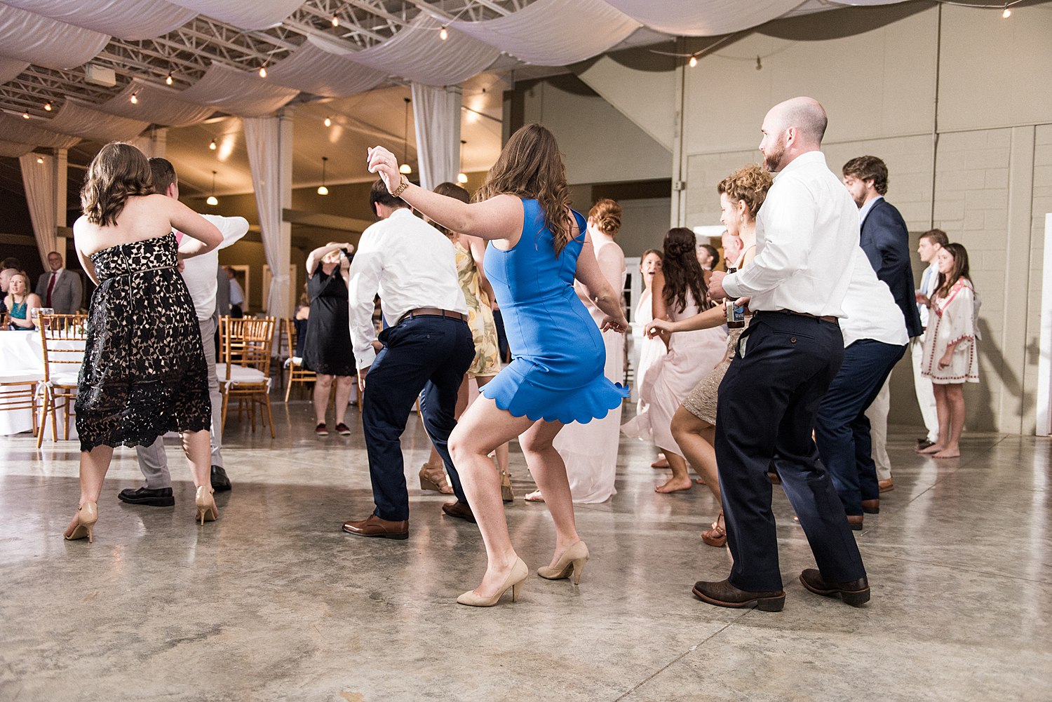 jessica & Andrew | walnut hill farm wedding | knoxville wedding photographer | juicebeats photography | wedding photography in knoxville