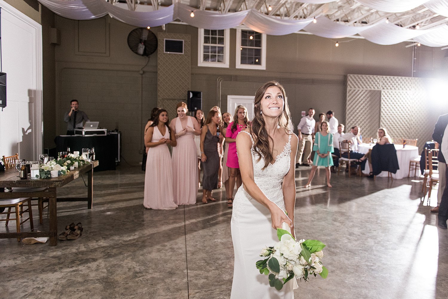 jessica & Andrew | walnut hill farm wedding | knoxville wedding photographer | juicebeats photography | wedding photography in knoxville