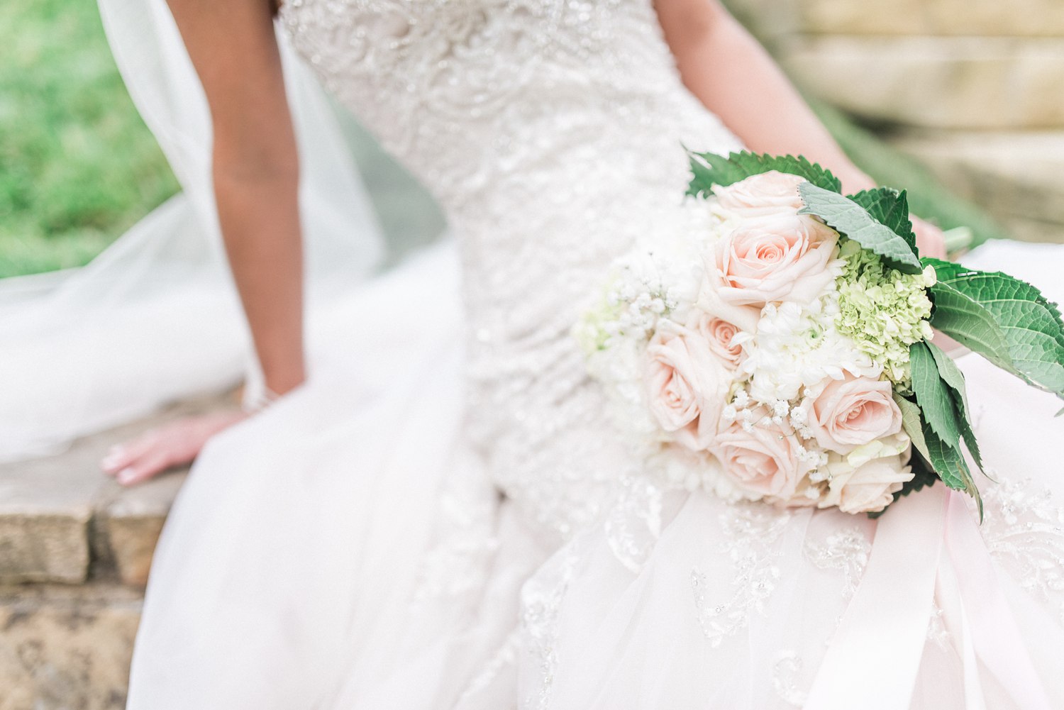 the carriage house wedding | bridal | knoxville wedding photographer