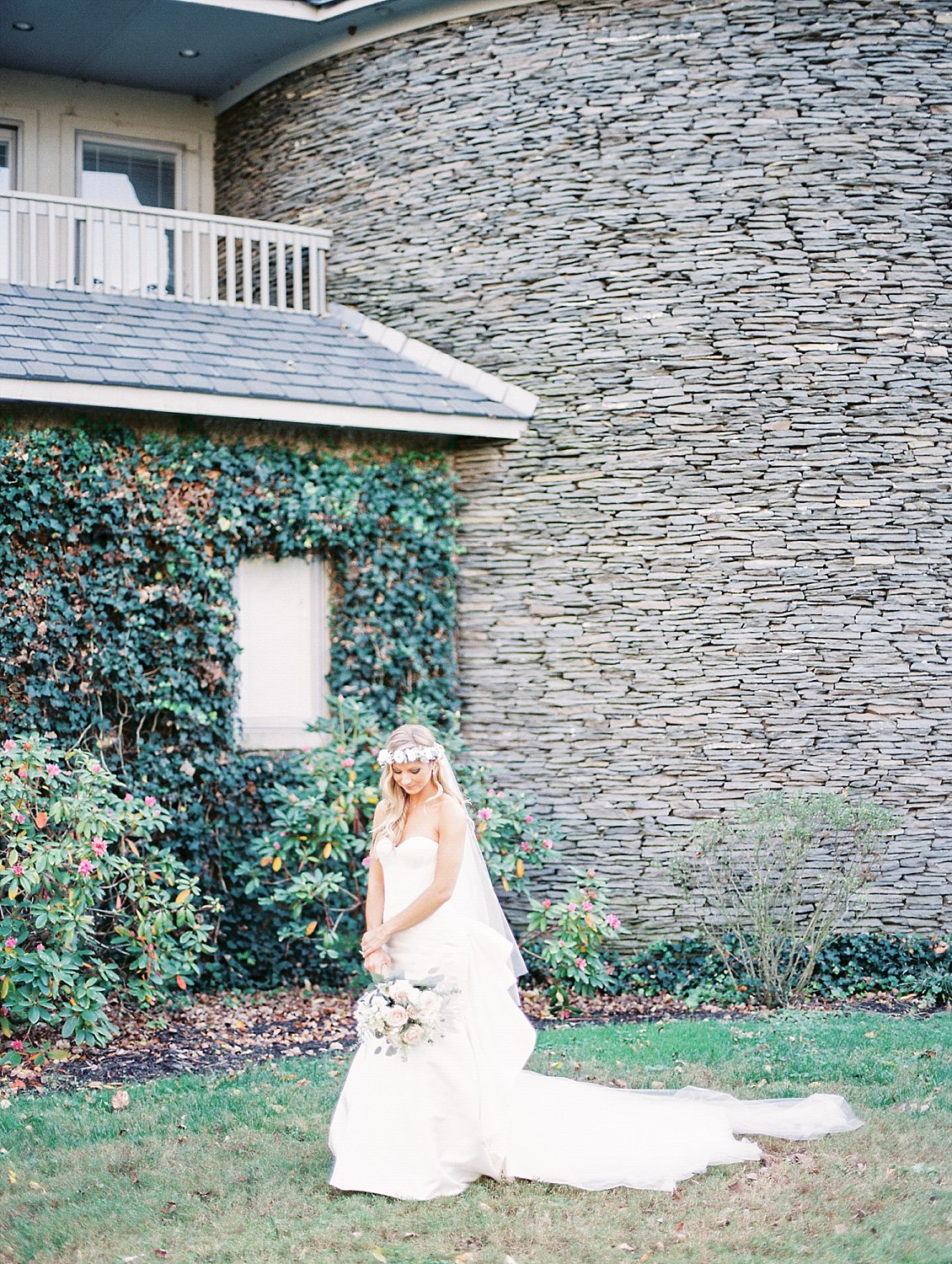 Sun Dance Farm Wedding in the sunset garden_Kelsie&Daniel