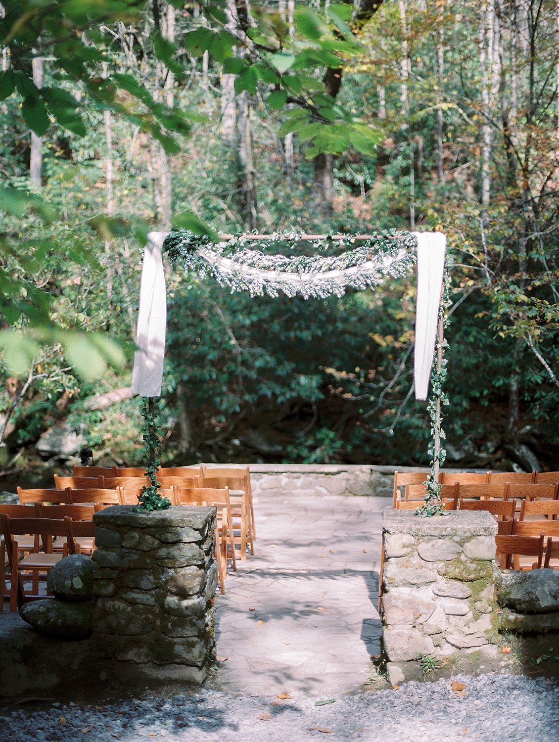 spencecabinweddingvenueinthesmokymountains-sarah&josh