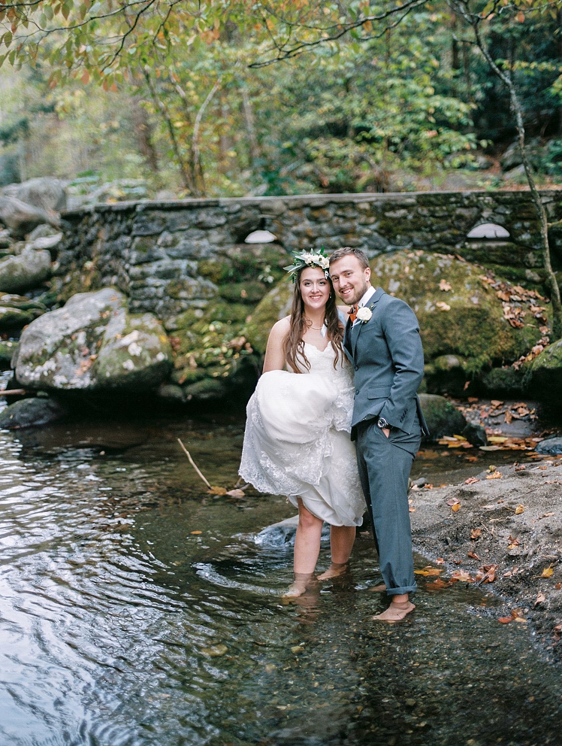 Spence Cabin Wedding Venue in the Smoky Mountains_Sarah&Josh