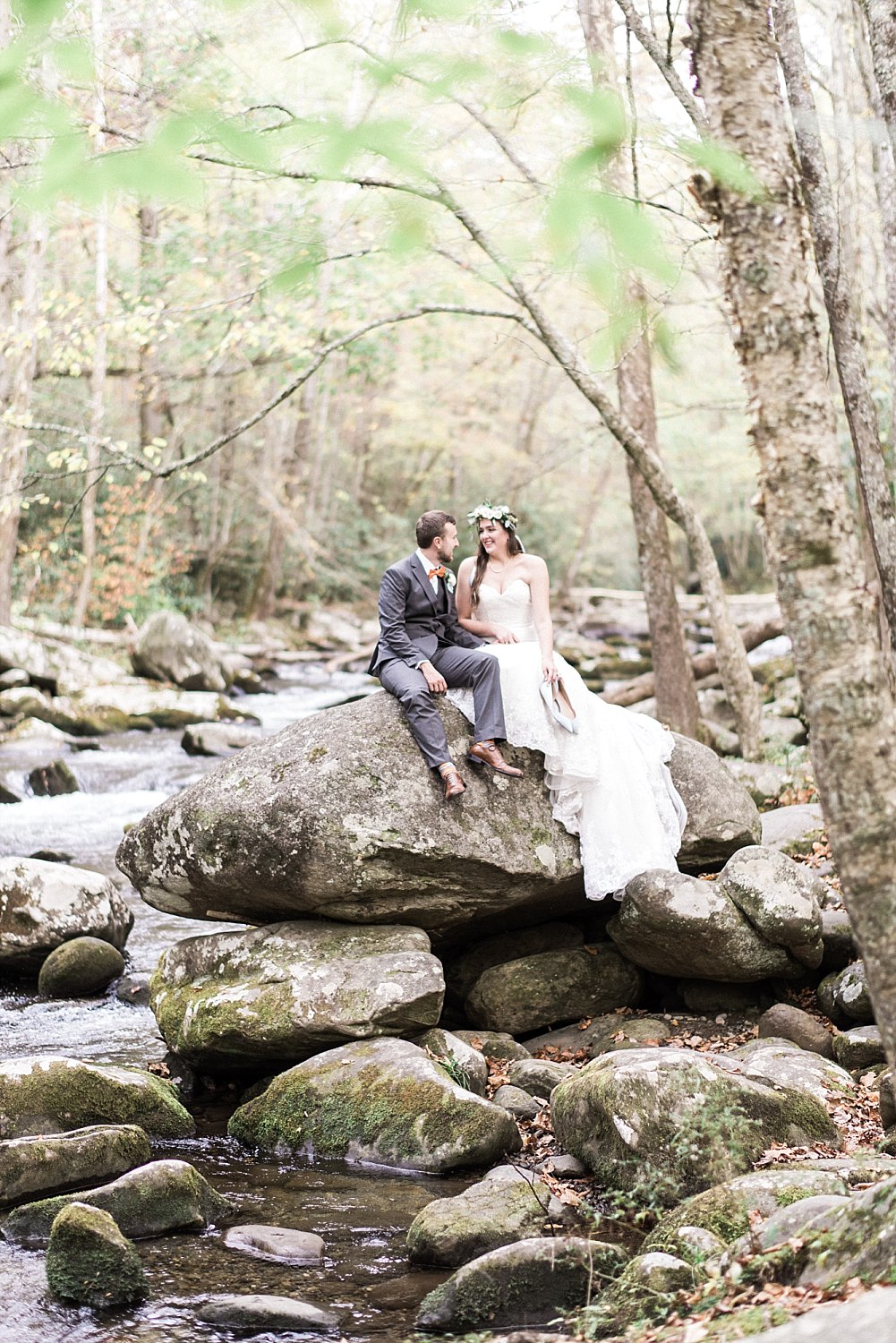 Spence Cabin Wedding Venue in the Smoky Mountains_Sarah&Josh