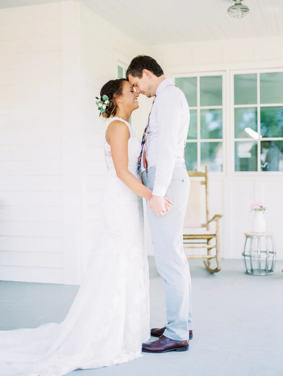 rivershack-farm-wedding-knoxville-alisha&evan
