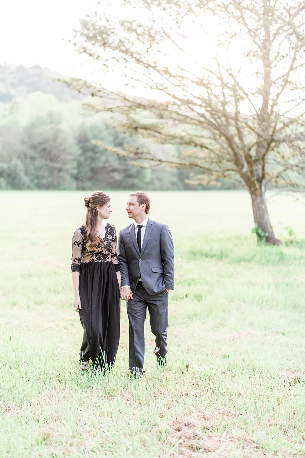 cades-cove-engagement-gatlinburg-anne&chris