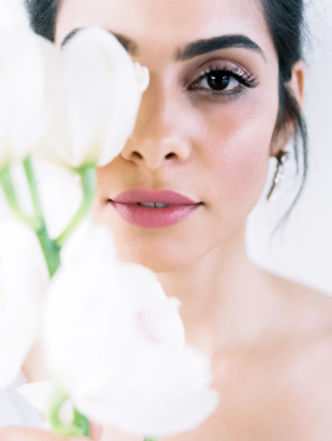 Minimalist Bridal Inspiration