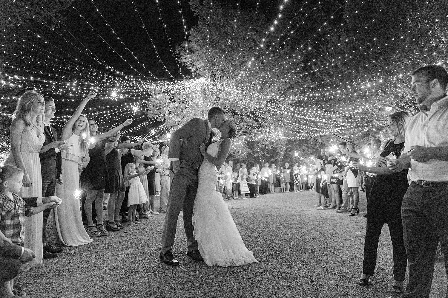 blackfoxfarmswedding-kayla&derick