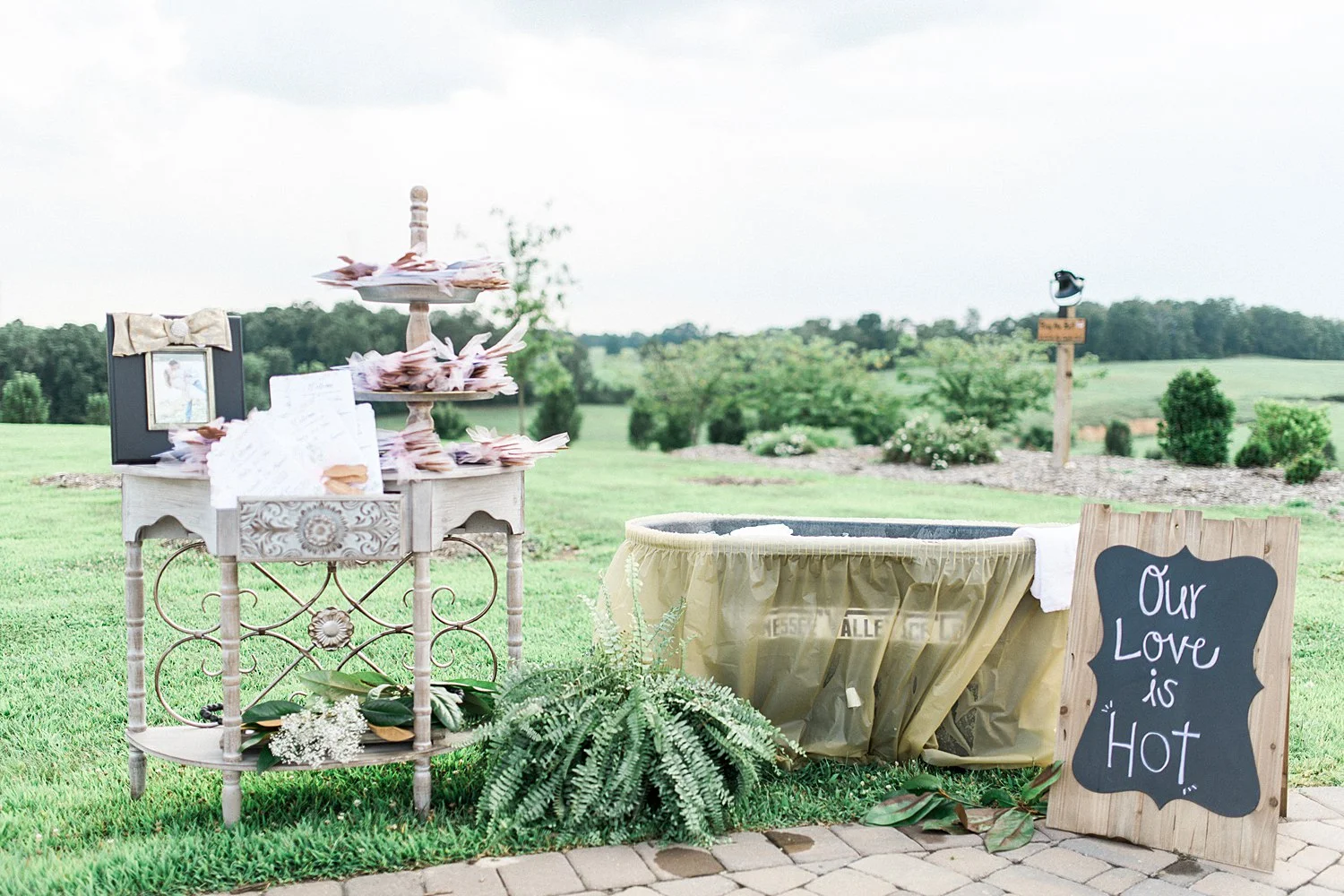 howe-farms-wedding-hayley&chris