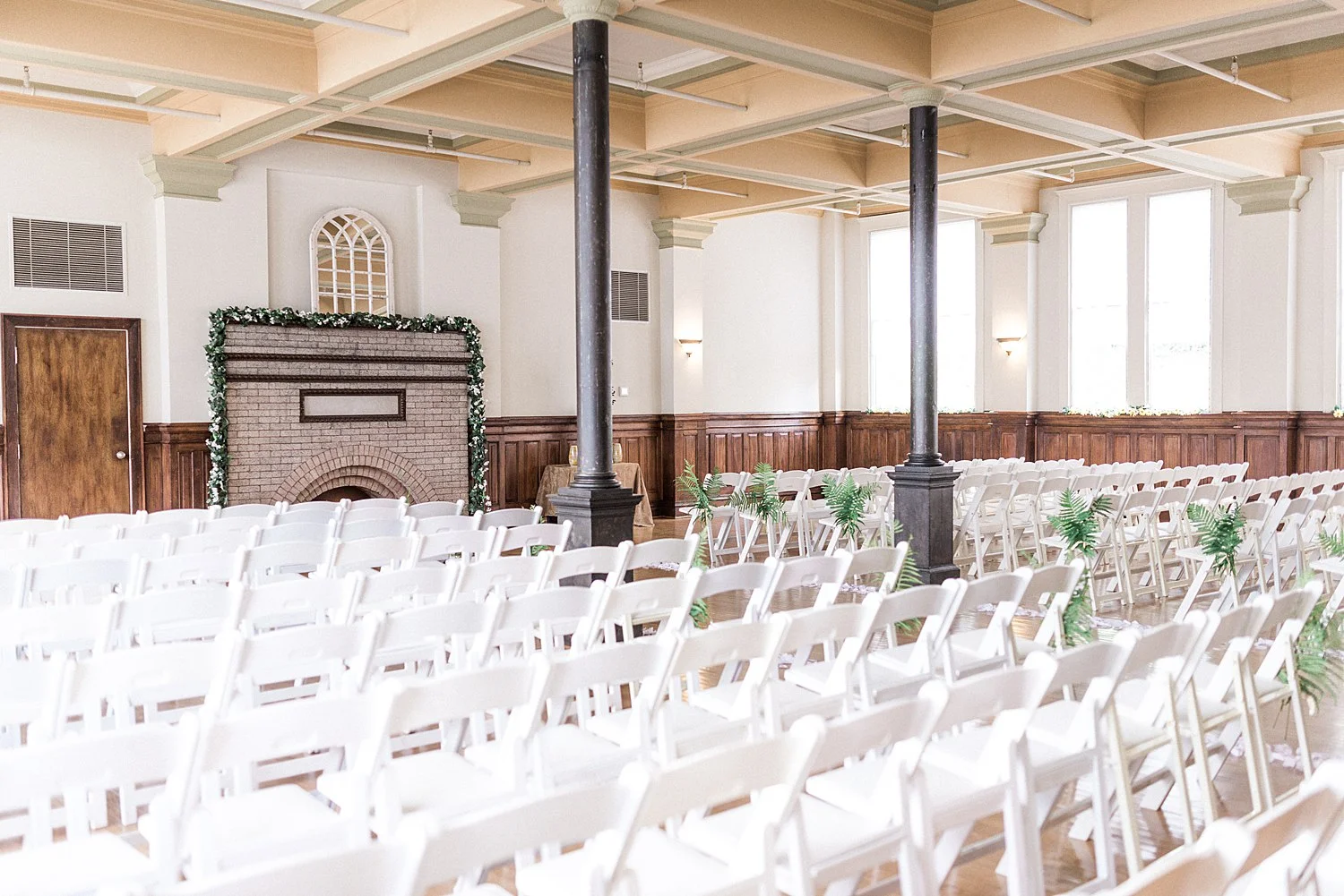 historic-southern-railway-wedding-knoxville-emily&hayden